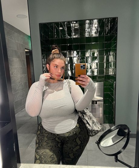 brookebarrows アダルトスター 画像