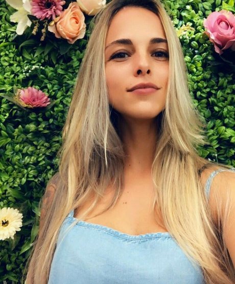 黒檀の指入れオンリーファンズ 無料xxx 画像