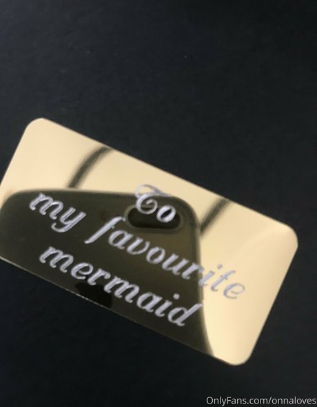 アラブの女の子オンリーファンズ ポルノ 画像