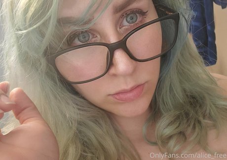 金髪の小人オンリーファンズ 無料セックス 写真