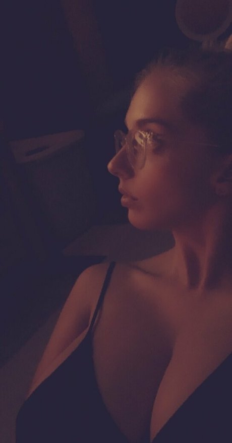 gfejayden 無料のポルノスター 写真