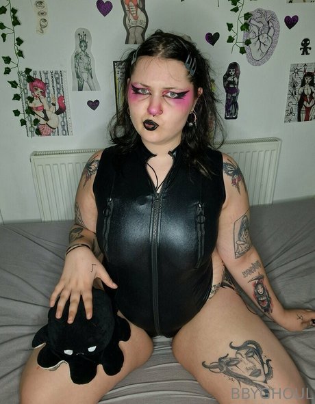 babyghoulbunda 最高のモデル 写真