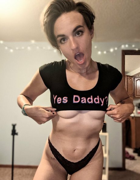 handsy bb 女優 画像