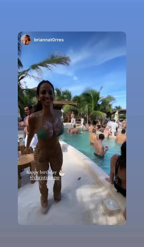 Christina Esposito エロティックなスター 写真