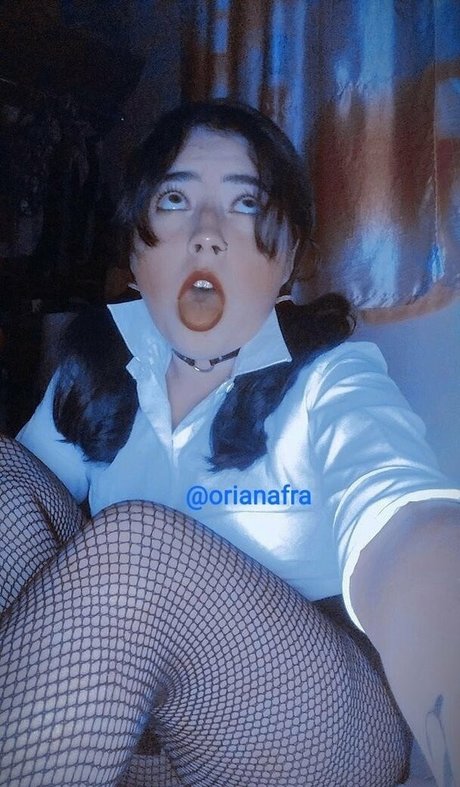 orianafra ポルノスター 写真