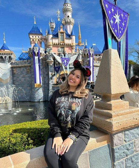 曲線美のxxx オンリーファンズ ポルノ 画像