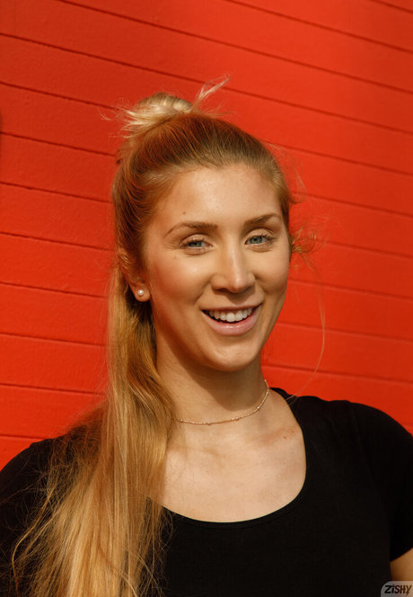 Elle Van Schaik ヌードモデル 写真