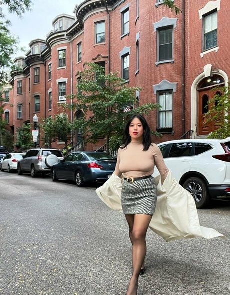 Josie Qu かわいいポルノスター 画像