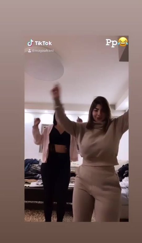 最もホットなティーンオンリーファン 無料ポルノ 画像