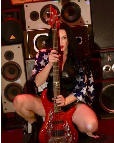 uncutsextapes 完璧な女優 写真