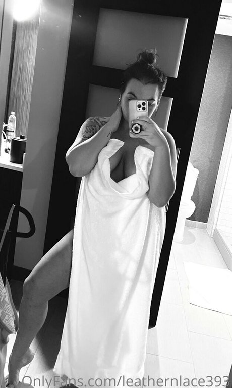 leathernlace393 高品質スター 画像