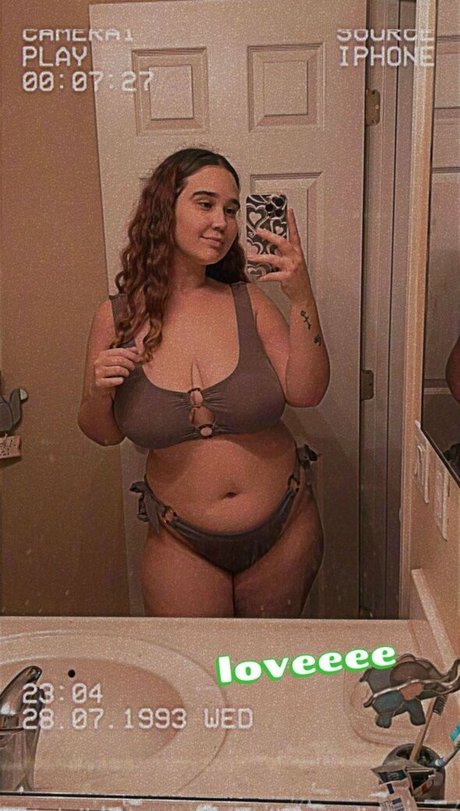 ママのアナルオンリーファンズ 美しい 画像