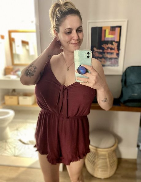 lindsaymariefelton モデル 写真