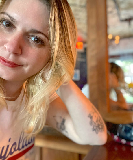 lindsaymariefelton ポルノスター アダルト 写真