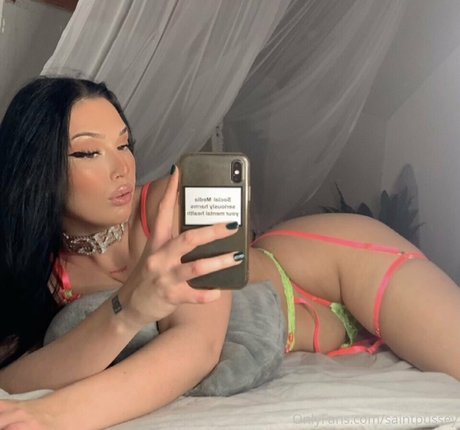 アジア人アナルオンリーファンズ ポルノグラフィック ギャラリー