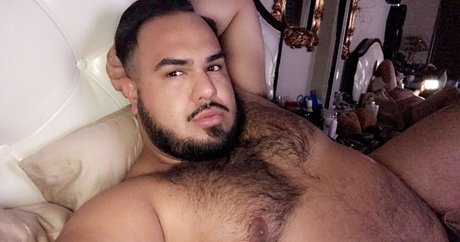 熟女のおっぱいオンリーファンズ ヌード 写真