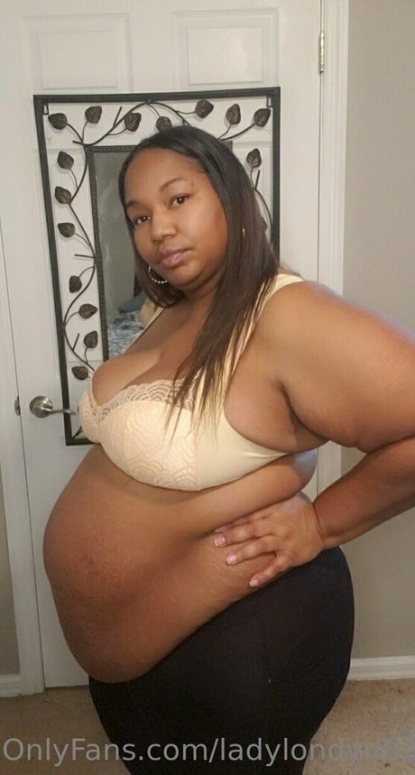 ladylondyn69 アートスター 画像