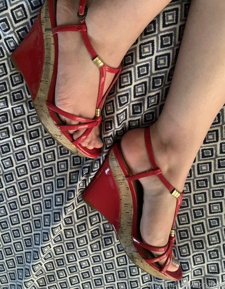 latinafeetj アートモデル 画像