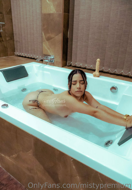 中出し 主観 オンリーファンズ 無料ヌード アーカイブ