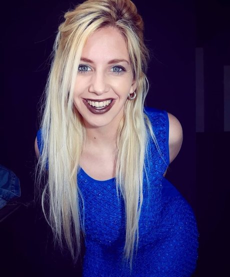 Maria Celeste 美しいポルノスター ギャラリー