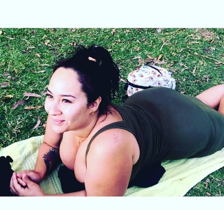 Erica Blaalz ホットなポルノスター 写真