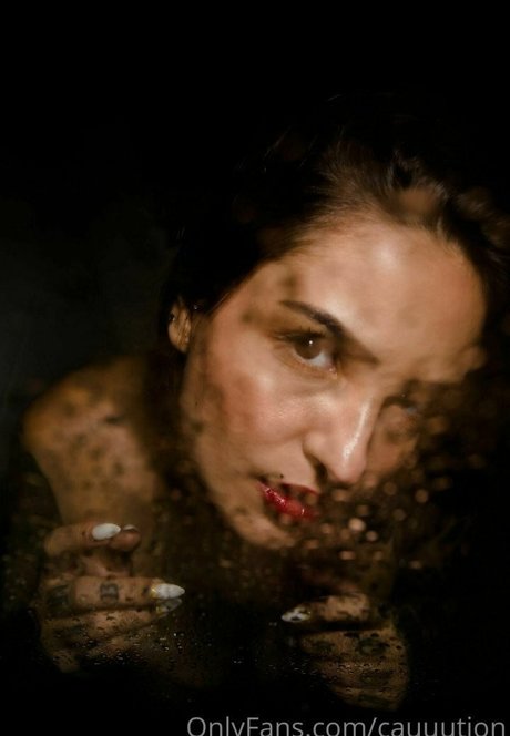 Cauuution 裸のスター アーカイブ