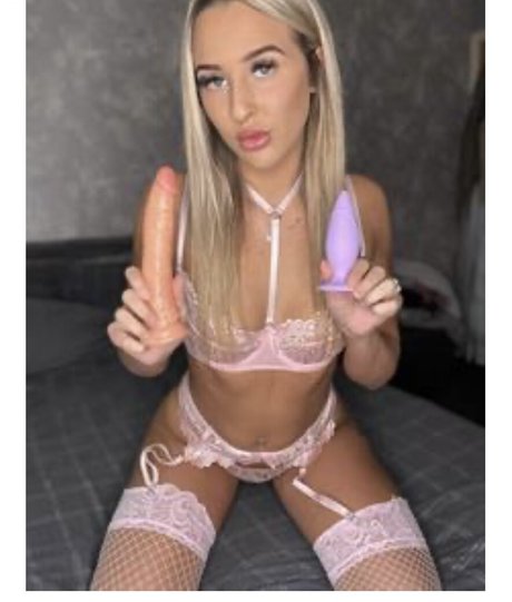 naughtyjordy126 XXXモデル 画像