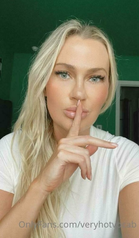 veryhotvocab ヌード女優 写真