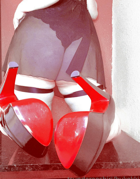 エクストリームオンリーファン エロ 写真