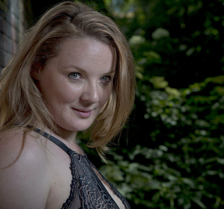 mikespeijk 女優 写真