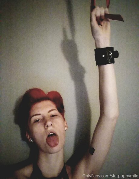 毛深いアジア人オンリーファンズ セクシーヌード 写真