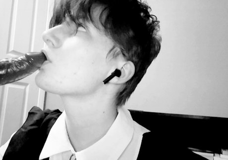 slutpuppymilo セクシーなポルノスター 画像