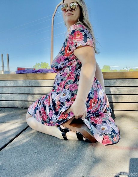 luluwunderful かわいいポルノスター 画像