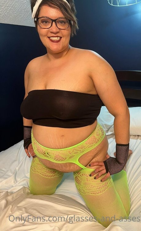 ソロ男性オンリーファンズ 可愛い 写真