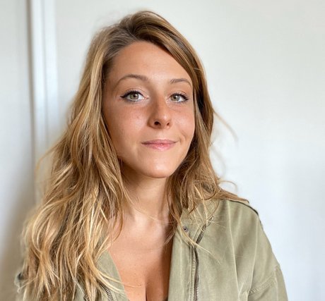 Meduse meduse ポルノスター 高品質 画像