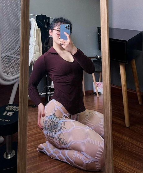 luankehui アダルトスター 画像