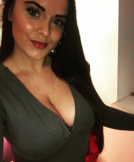 痩せたアジア人ティーン オンリーファンズ パーフェクト ギャラリー