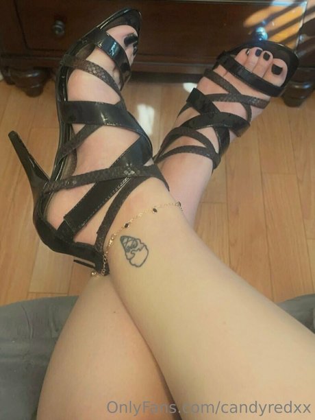 candyredxx 独占女優 写真