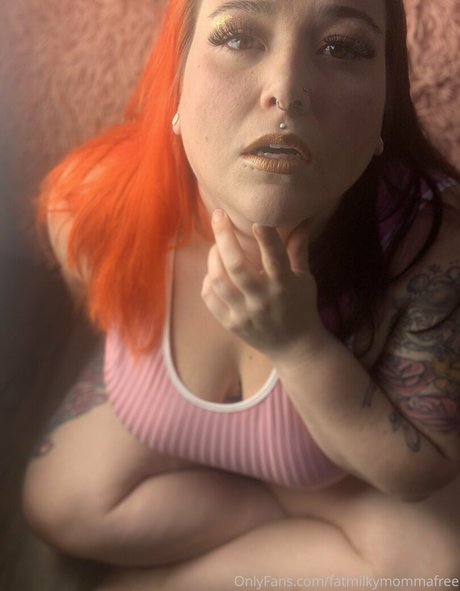 fatmilkymommafree ポルノスター 写真