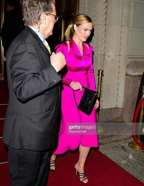 熟女のおっぱいオンリーファンズ 無料アダルト アーカイブ