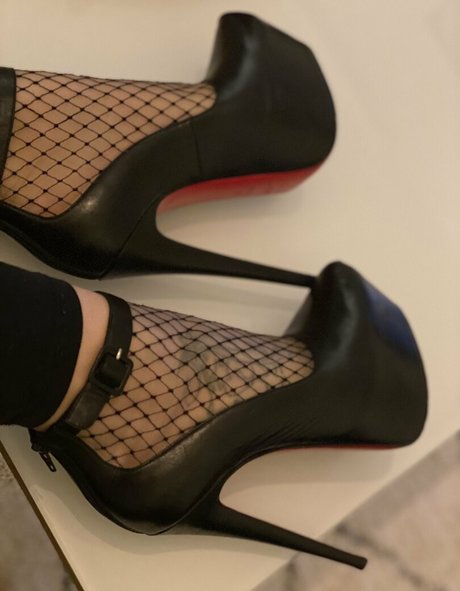 大きなプッシー唇オンリーファンズ 限定 ギャラリー