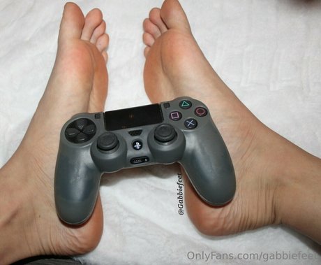 スペードのクイーン オンリーファンズ ホットヌード 写真