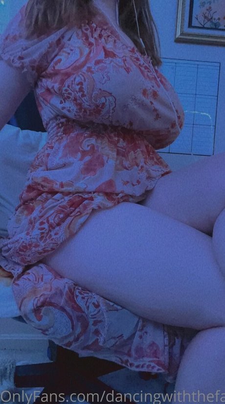 指マン 潮吹き オンリーファンズ アートポルノ 写真