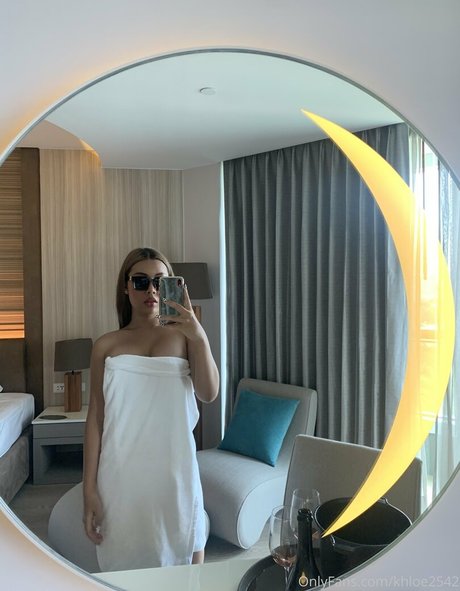 陸軍の熟女オンリーファンズ アート裸 写真