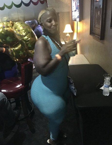 モデルファックオンリーファンズ アダルト無料 写真