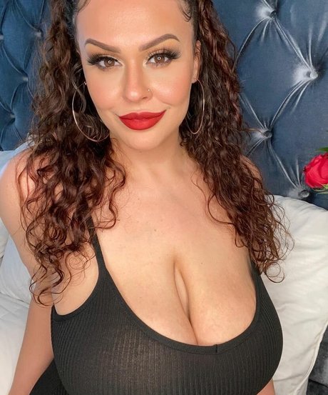 ぽっちゃりティーンオンリーファンズ アダルト無料 写真