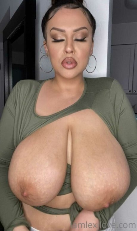 Gia Blaze 無料モデル アーカイブ