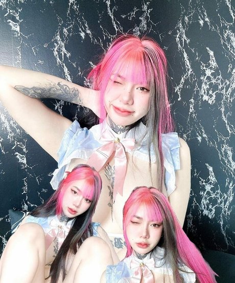 ボディビルダーヌードオンリーファンズ アートヌード 画像