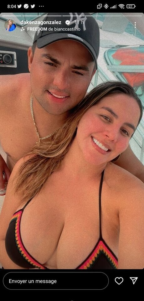 Dakenza Gonzalez ヌードスター ギャラリー