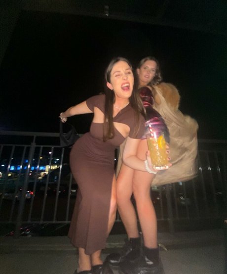 Amber Lee Lockhart ポルノスター セックス アーカイブ